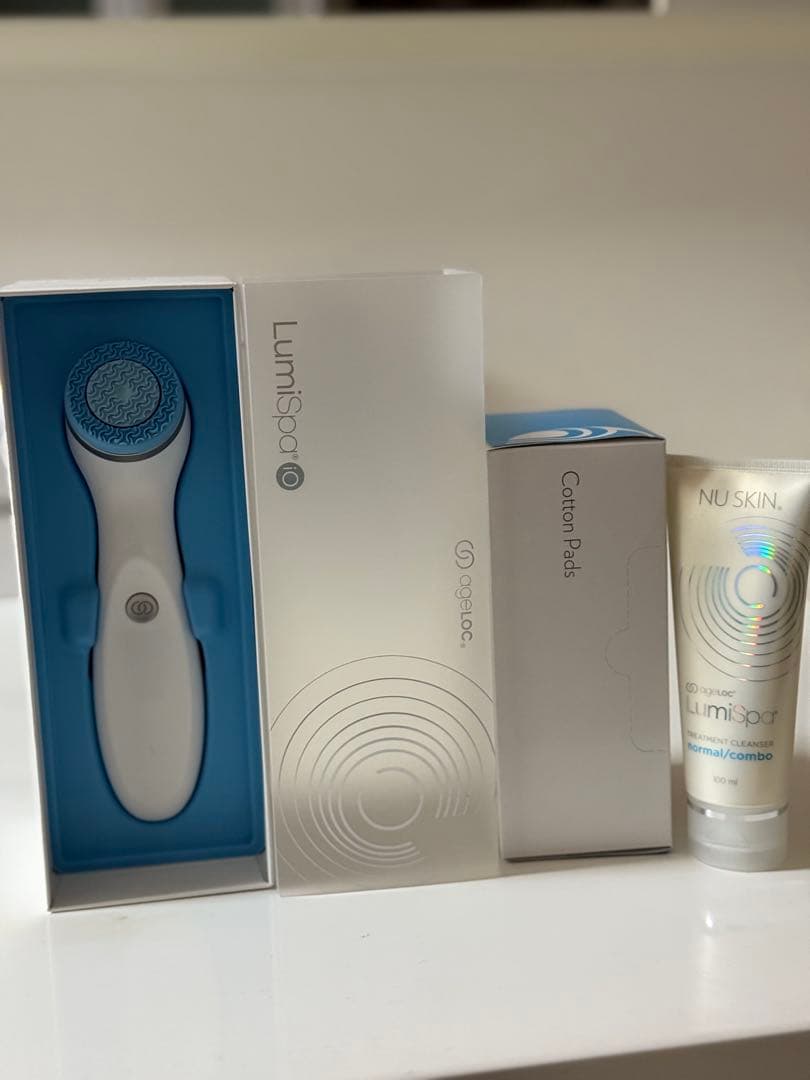 新品未使用　Nu Skin LumiSpa & クレンジングジェル&コットン1箱