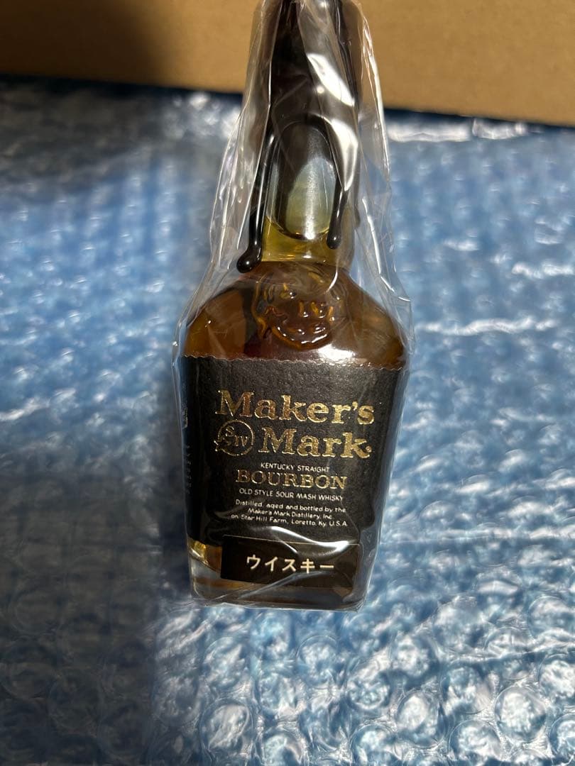 メーカーズマーク ブラックトップ ミニボトル