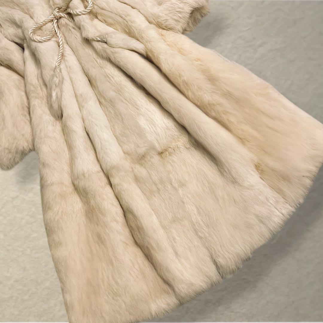 リアルファー ラビット ロングコート 着丈115cm ウエストマーク ホワイト系