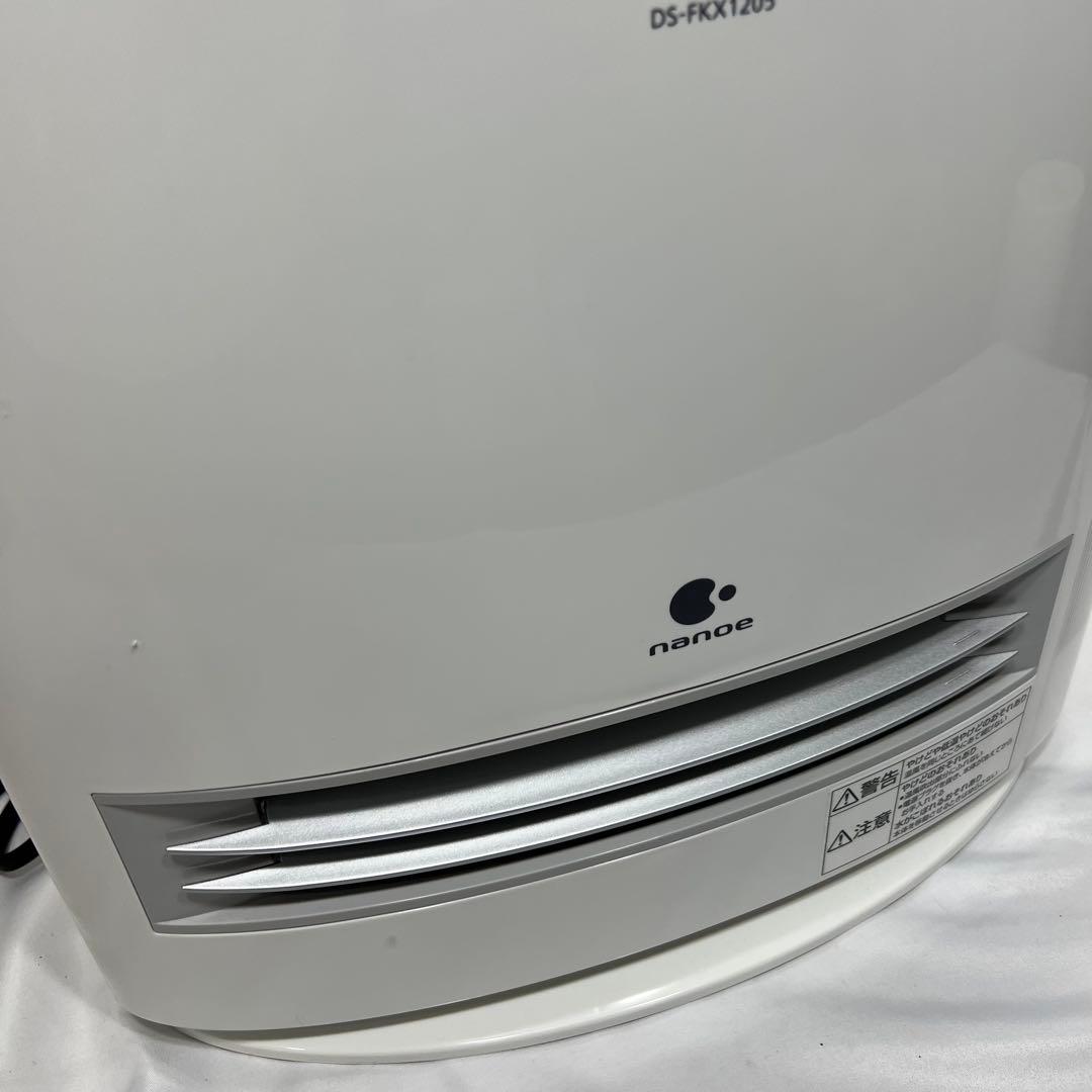 Panasonic 加湿　セラミック　ファンヒーター DS-FKX1205-W