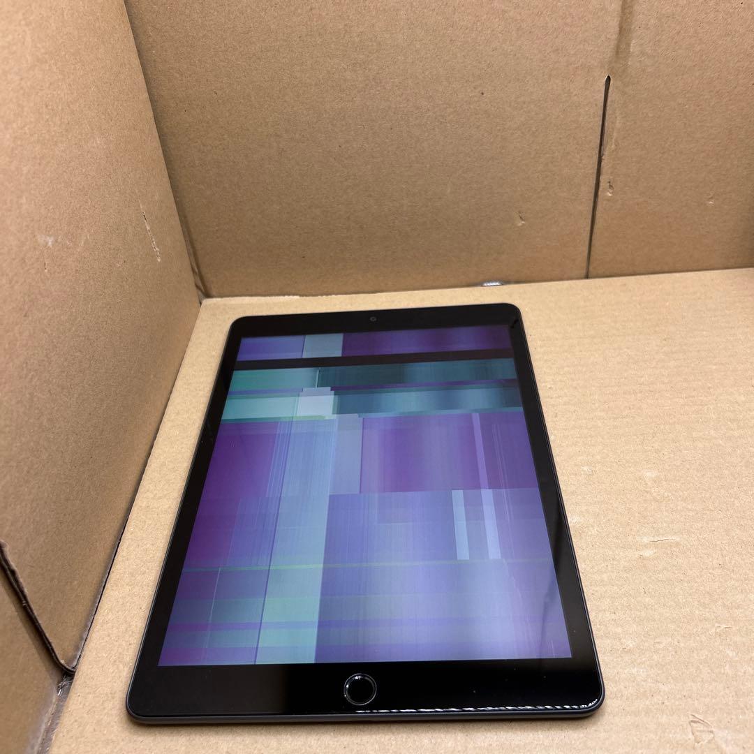 ジャンク　iPad (第９世代) Wi-Fi 256GB スペースグレイ