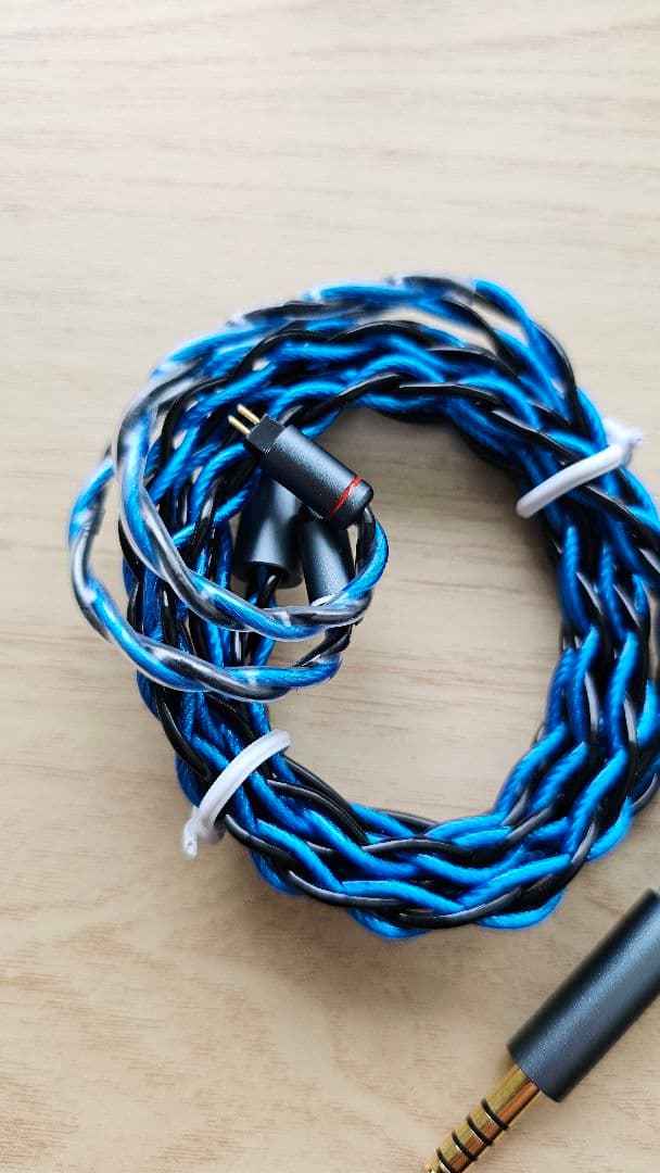 SoundsGood Blhwt(バルフート) 4.4mm