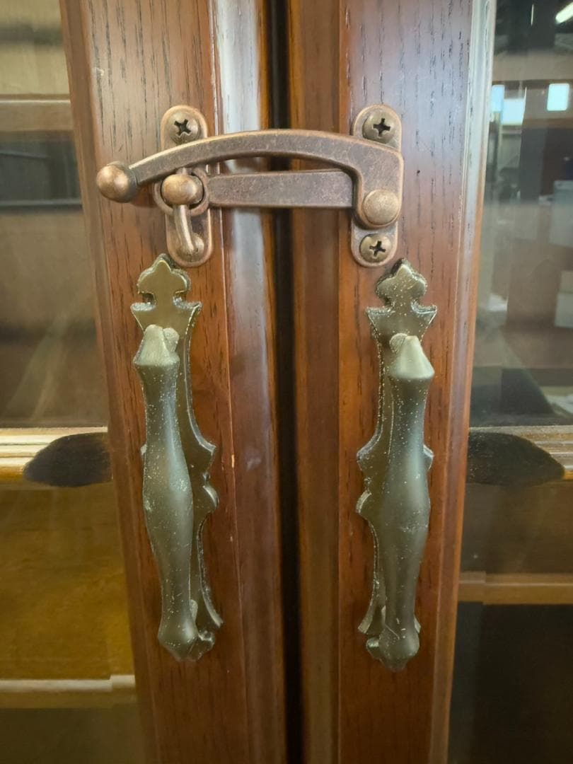 太田長 ATLANTA アトランタ ガラス扉 縦型キャビネット