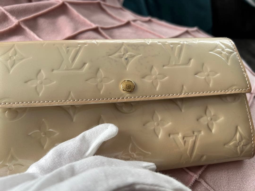 ルイヴィトン　ヴェルニ長財布