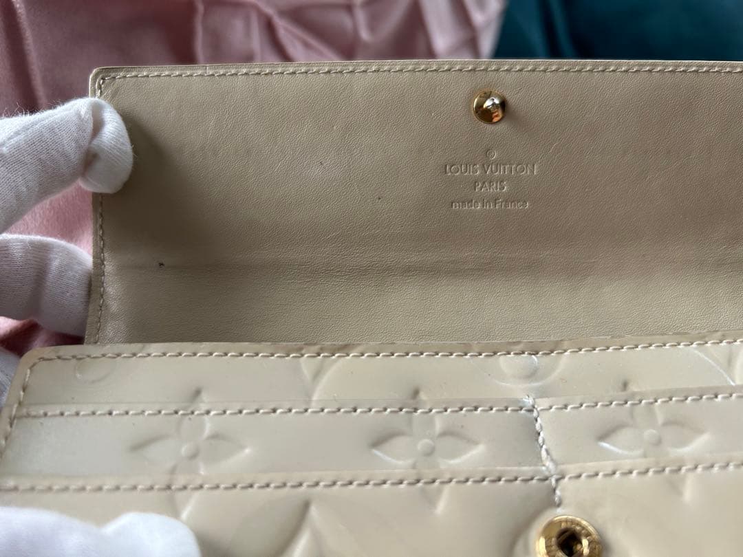 ルイヴィトン　ヴェルニ長財布