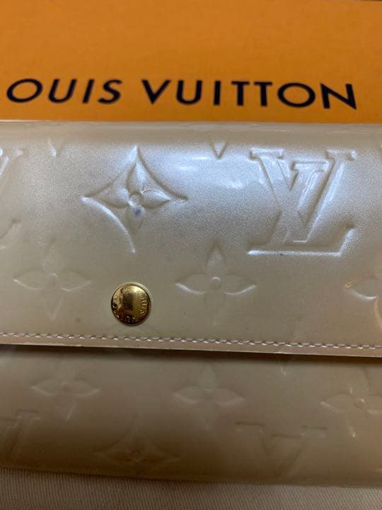 ルイヴィトン　ヴェルニ長財布