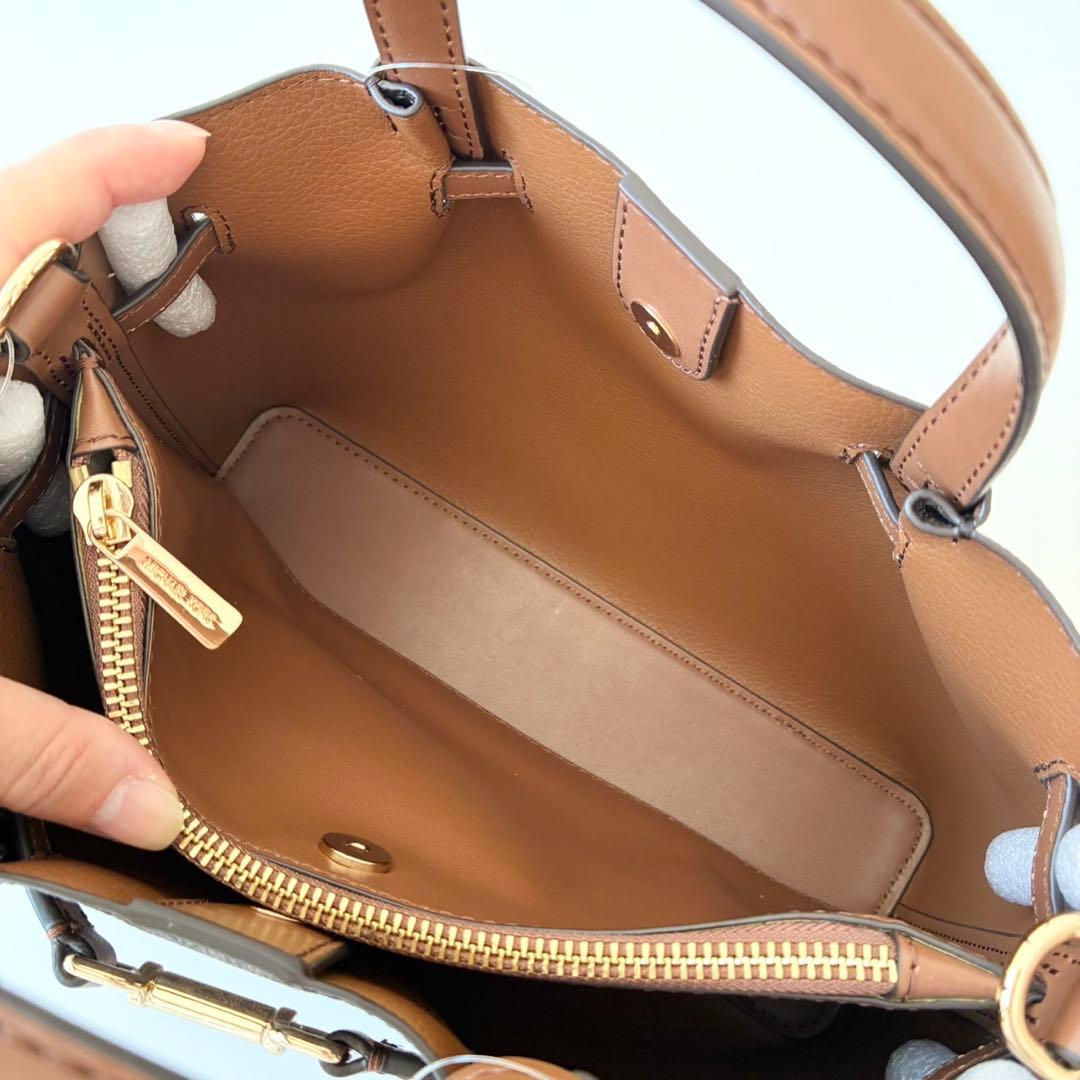 【新品】MICHAEL KORS 2way ハンドバッグ CARSON