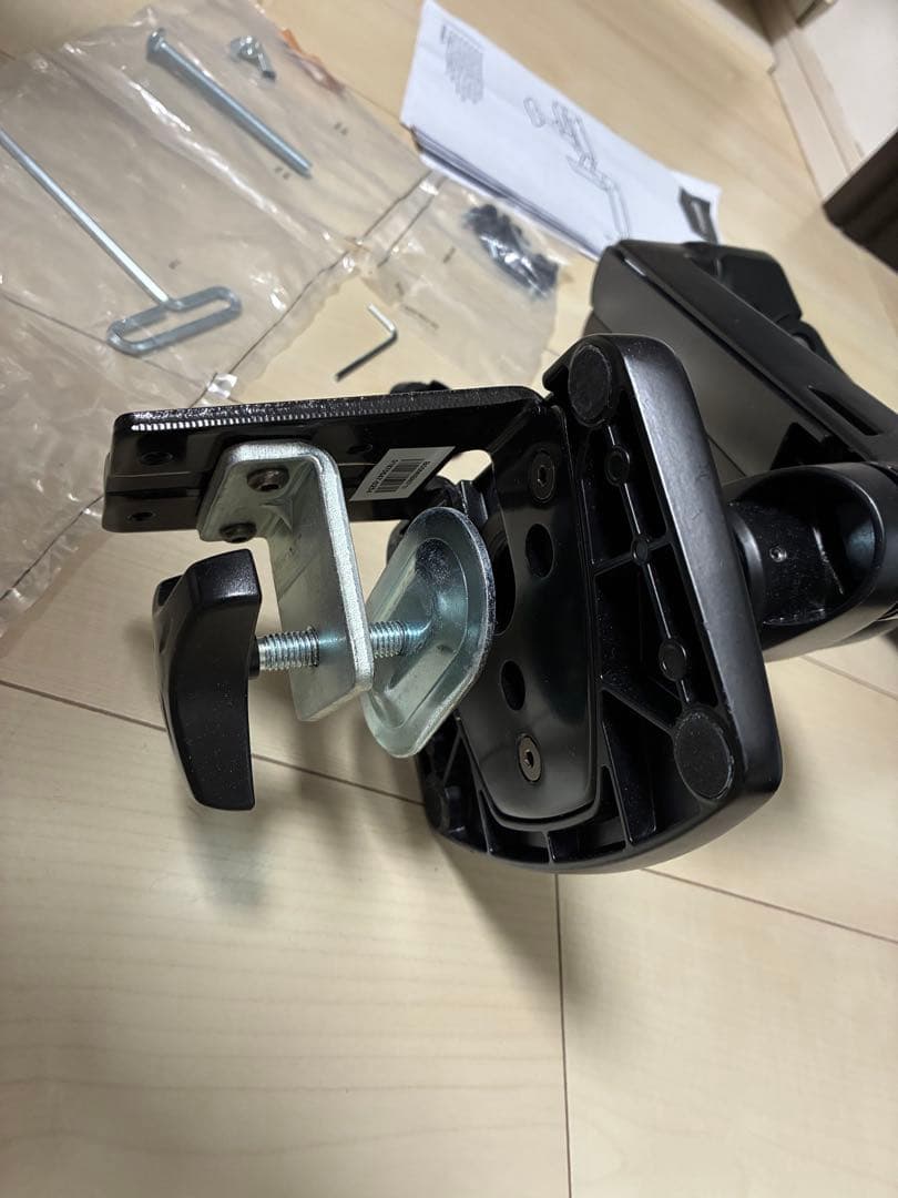 Amazon Basics モニターアーム 黒　デュアル