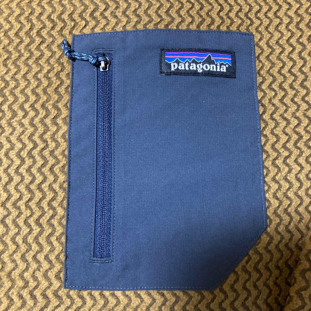 ちゃちゃお Patagonia パタゴニアR1 AirCrewMFA20