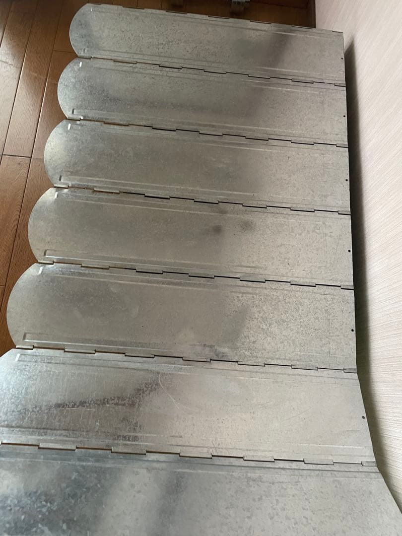 トランクカーゴ、テーブル、湯たんぽ、シュラフ、タープポール、風貌他　まとめ売り