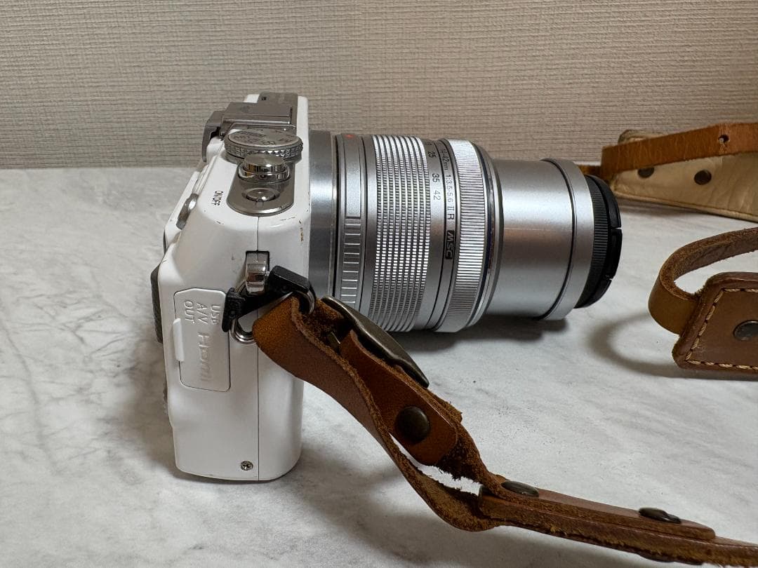 OLYMPUS オリンパス PEN Lite E-PL3 レンズキット