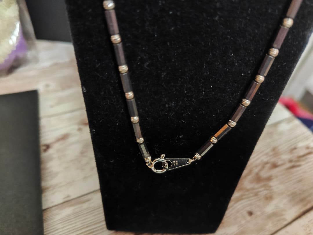 健康アクセサリー  flow