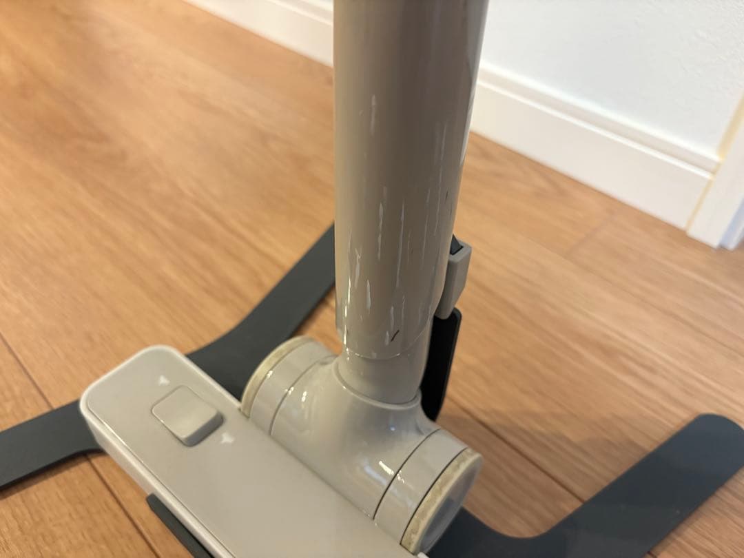 ±0 コードレスクリーナー XJC-C030