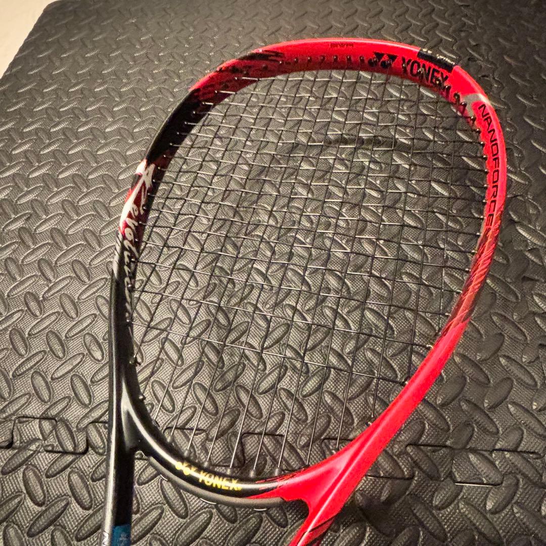 YONEX NANOFORCE 8V ナノフォース ヨネックス　フレイムレッド