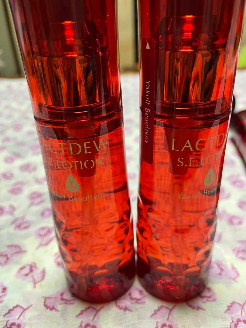 ラクトデュウS.Eローション1（1本１回使用）・S.Eミルク・S.Eクリーム×2