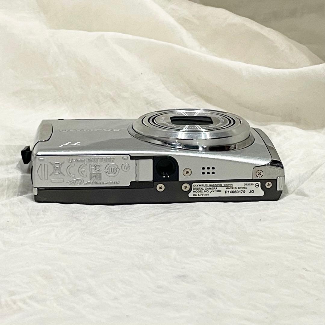 美品 OLYMPUS オリンパス μ ミュー 1060 シルバー デジカメ