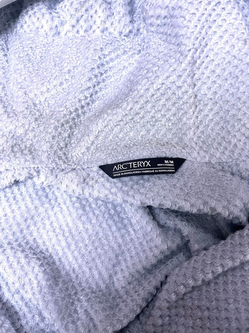 ARC'TERYX PROTON LT HOODY ライトグレー メンズ M