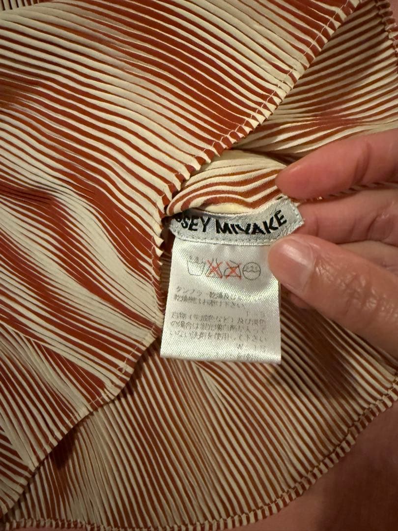 イッセイミヤケ　半袖