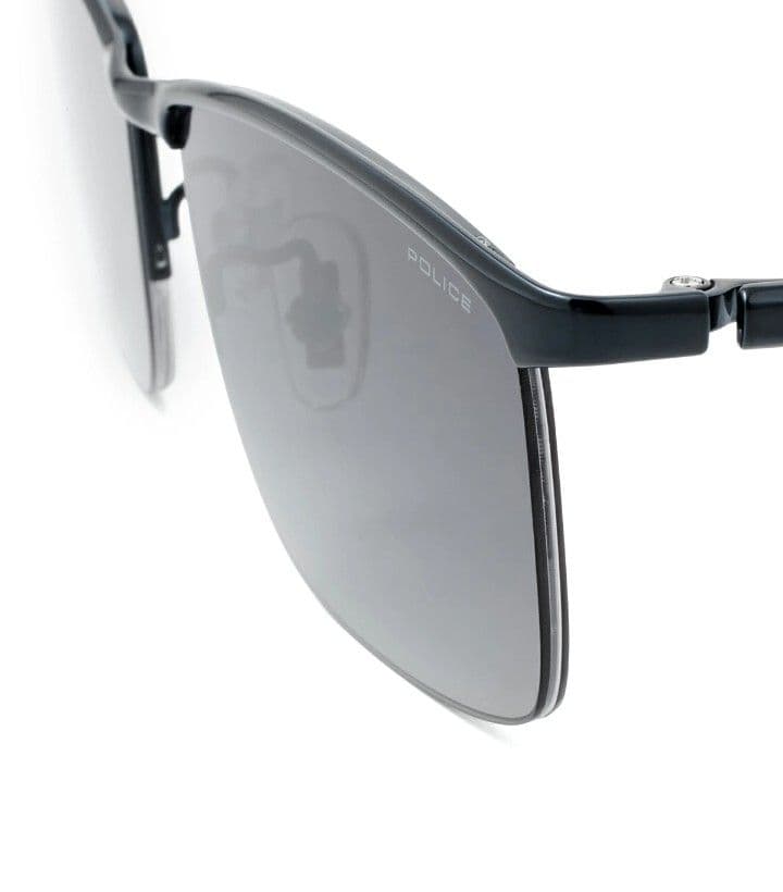 ☆【国内正規品・新品】POLICE　偏光 サングラス　SPLT67J-N28P