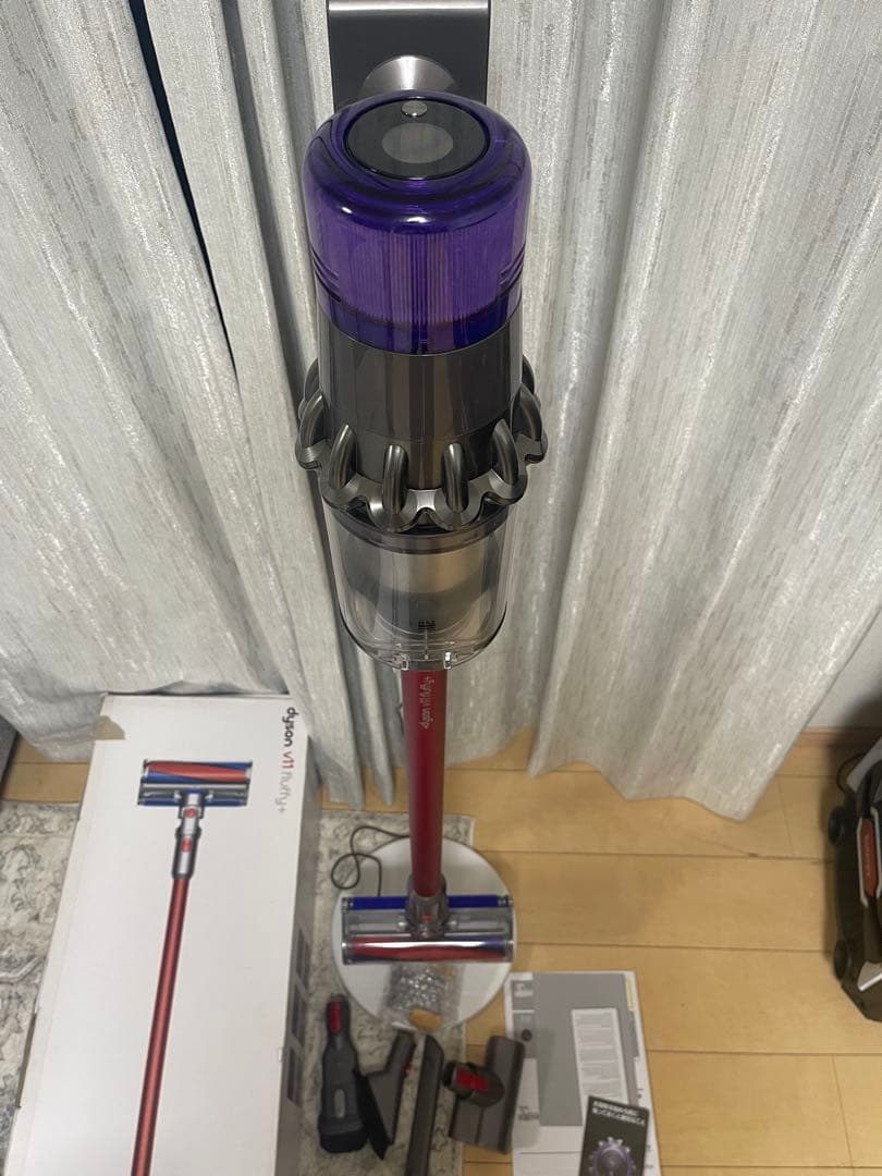 【美品】Dyson コードレスクリーナー V11 sv14 スタンド付け