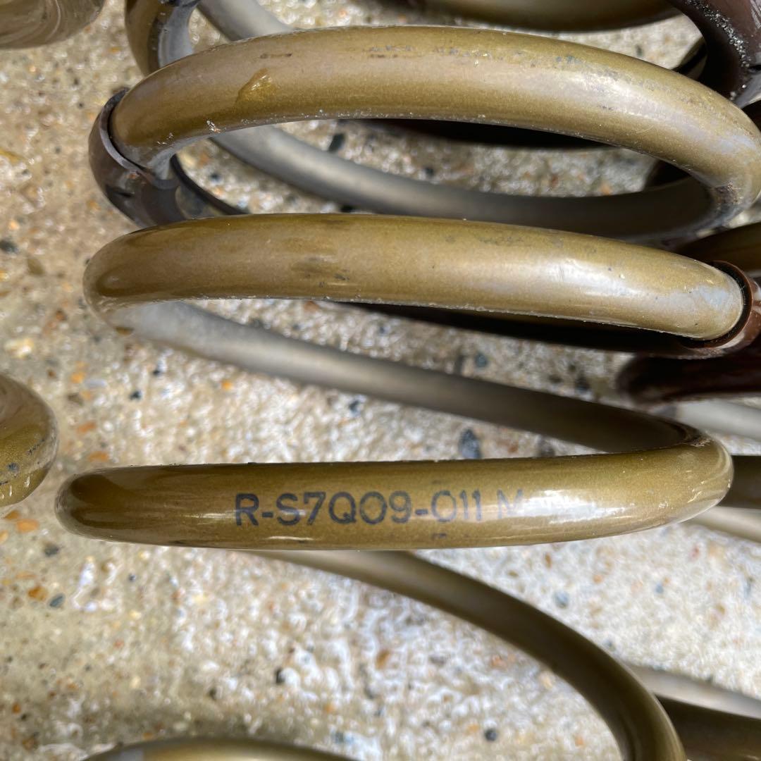 b*o様 プリウス30用TEIN サスペンション スプリングハイテック