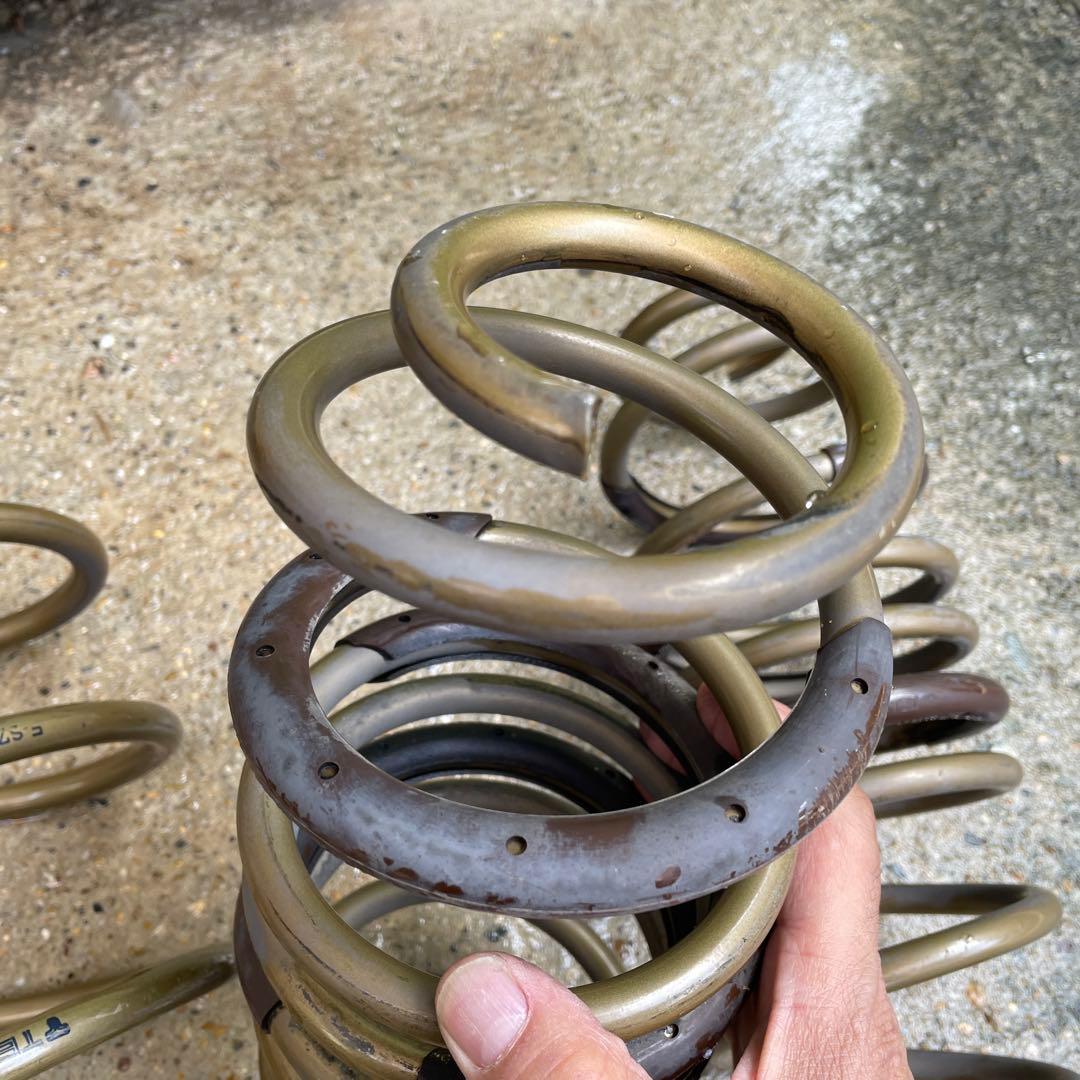 b*o様 プリウス30用TEIN サスペンション スプリングハイテック