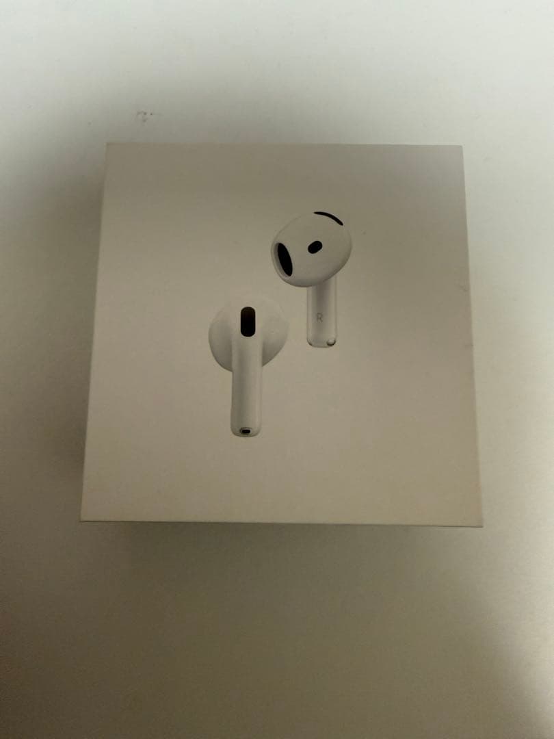 【正規品】AirPods4アクティブノイズキャンセリング搭載 イヤホンカバー付き