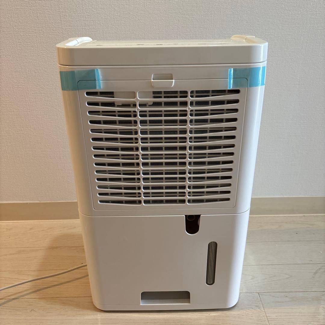 【美品】コンプレッサー式除湿機 ホワイト　アイリスオーヤマDCE-6515