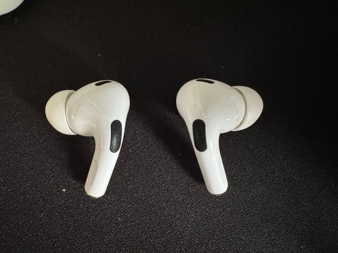 AirPods Pro 2 (USB-C) 本体 ケース付き