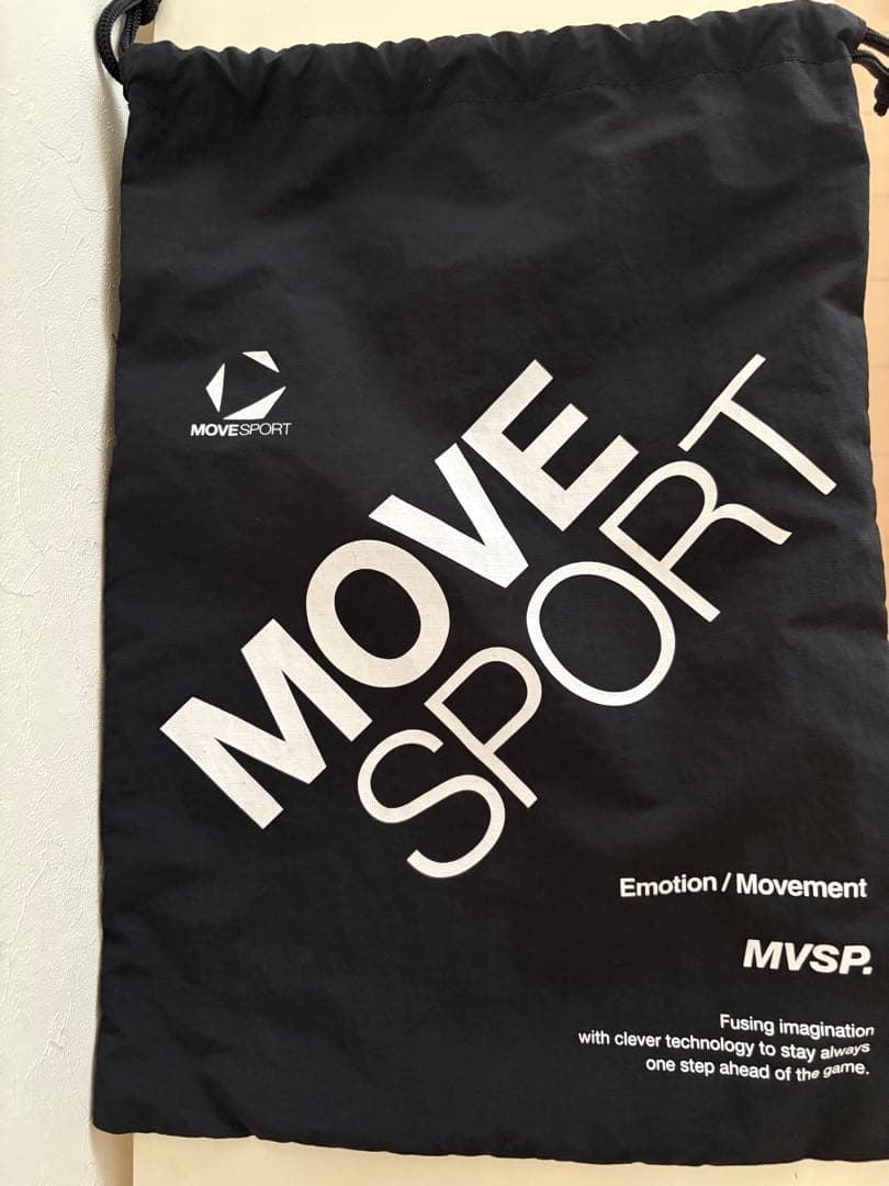 ミズノ ウェーブライトニング Z8