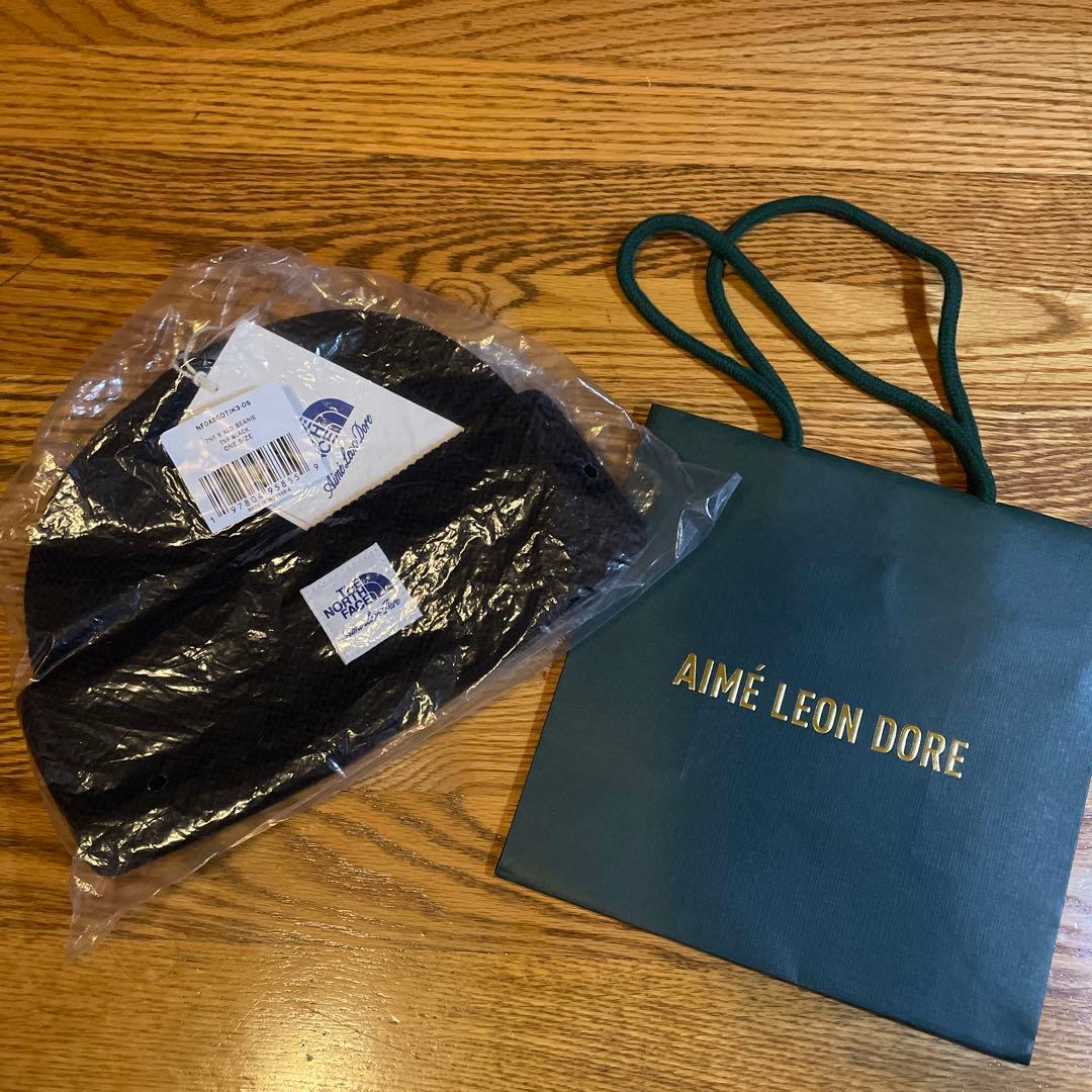 ノースフェイス×エメレオンドレ ビーニー正規店購入　最終価格