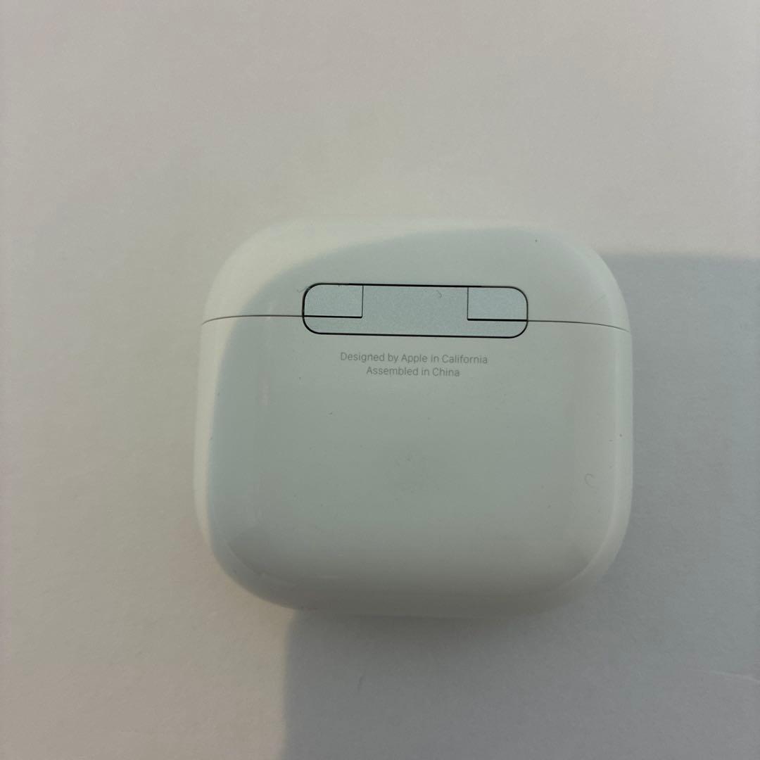 AirPods 第四世代　ノイズキャンセル付き