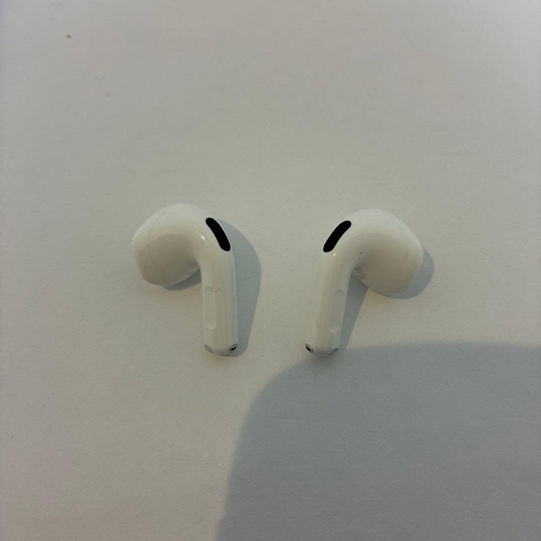 AirPods 第四世代　ノイズキャンセル付き