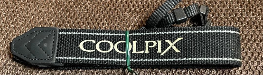 美品ニコン Nikon COOLPIX P100 26x 前キャップ付