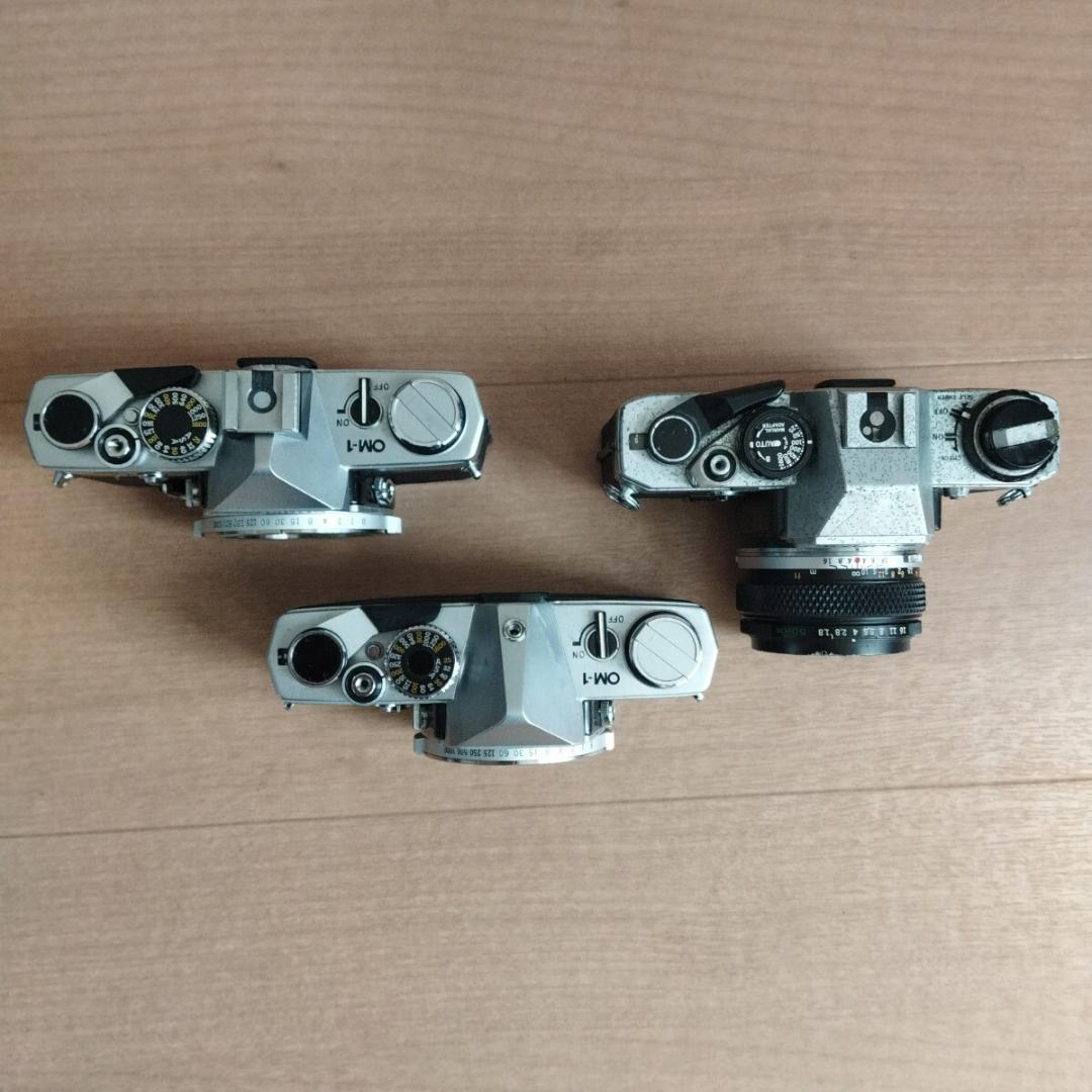 OLYMPUS OM-1 2台 + OM-10 +おまけ