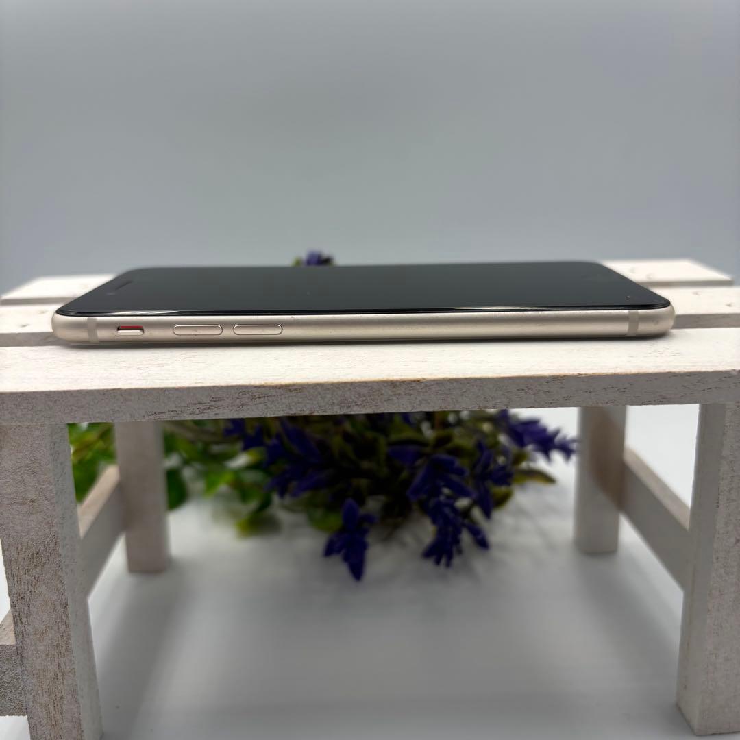 【美品】iPhone SE第3世代 64GB スターライト 5