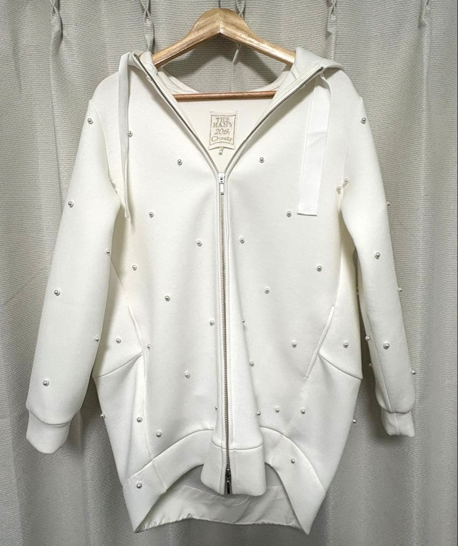 THE HANYコラボ 20th Chesty パール装飾フード付きパーカー