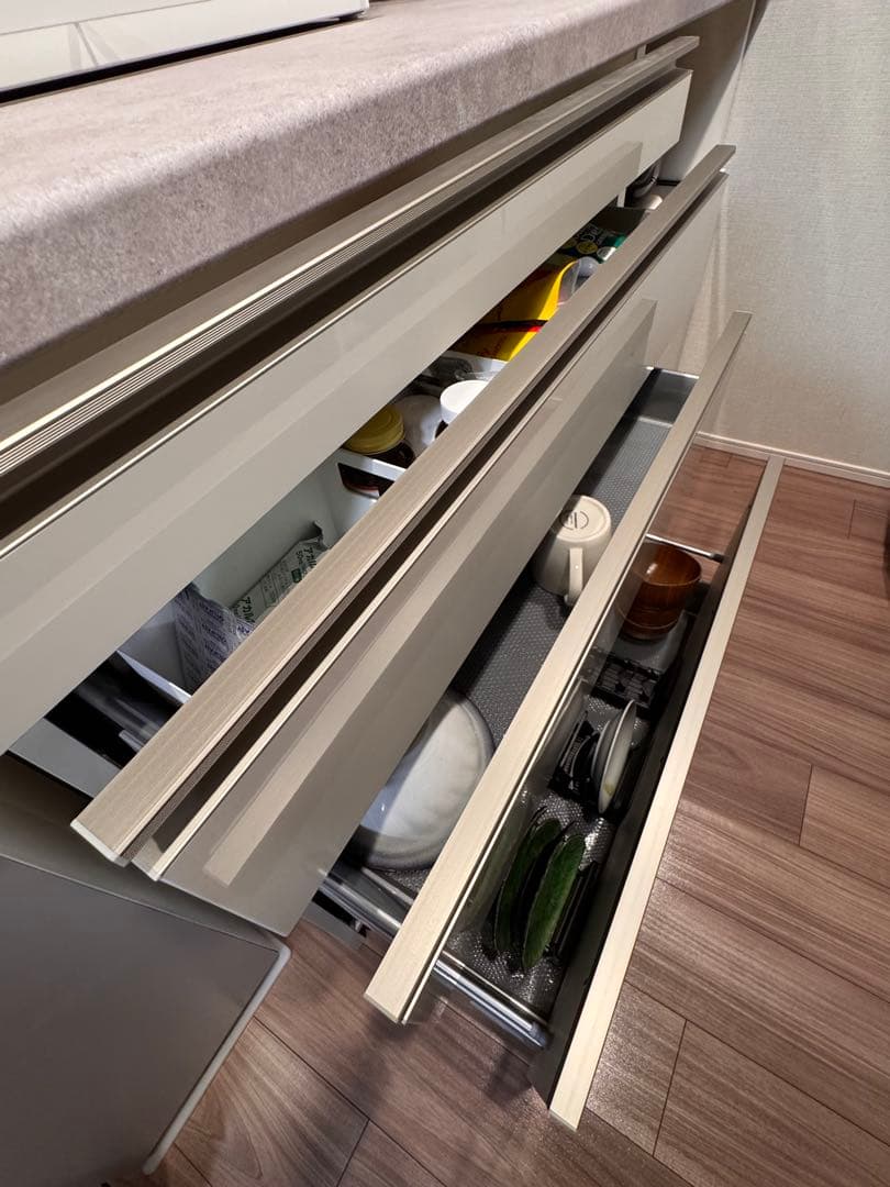 【美品】パモウナ キッチンカウンター 幅140高さ90奥行50（配送料込）