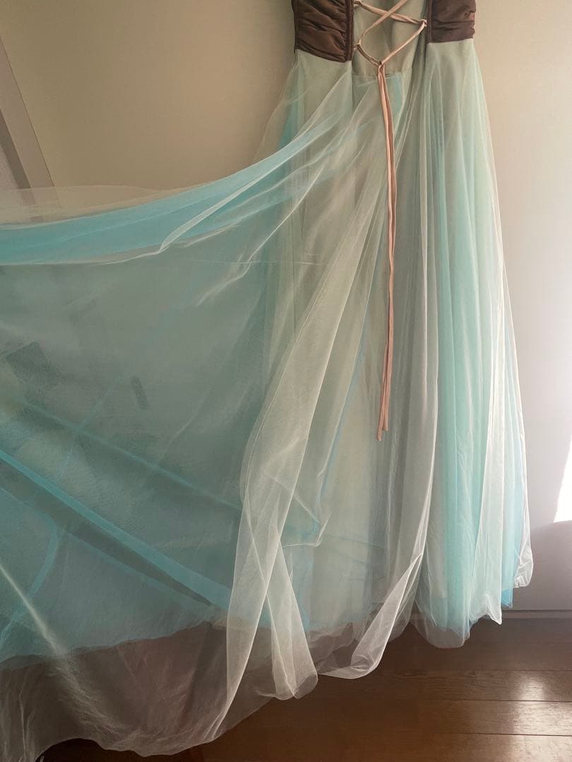 オーロラミントグリーン ビジューコンサート演奏会ウェディングドレス7層構造