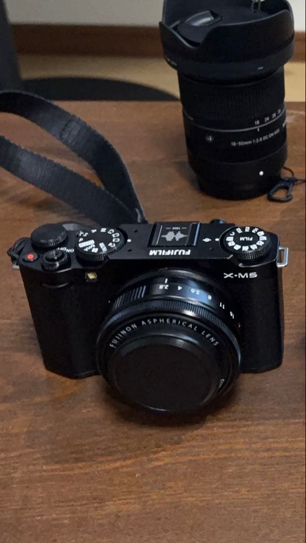 Fujifilm X-M5 ミラーレスカメラ ボディ本体のみ