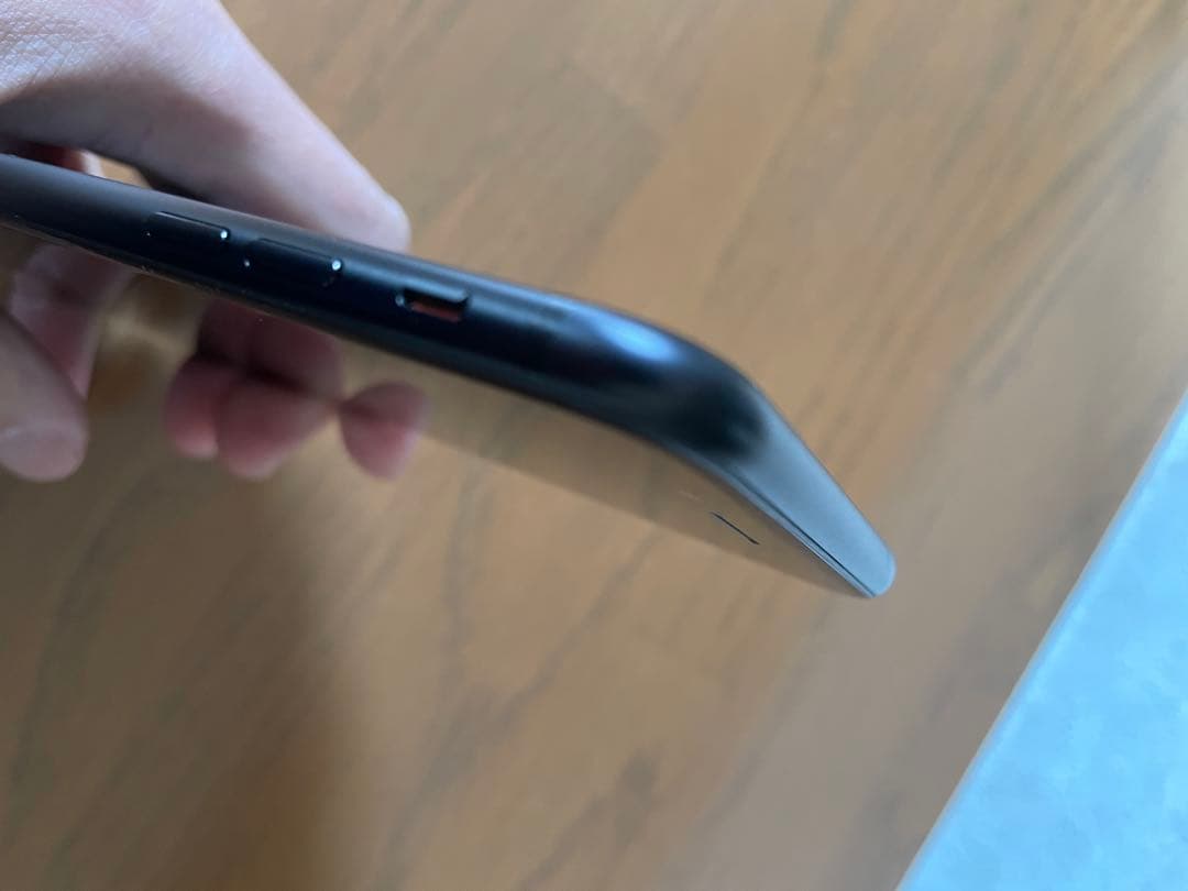 Apple iPhone7 Plus ブラック32GB SIMフリー