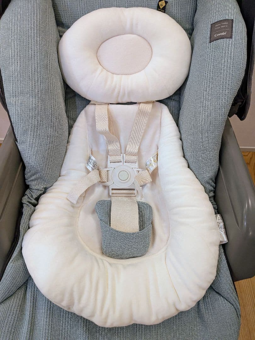 【美品】コンビ ネムリラ オートスイング BEDi Long スリープシェルEG