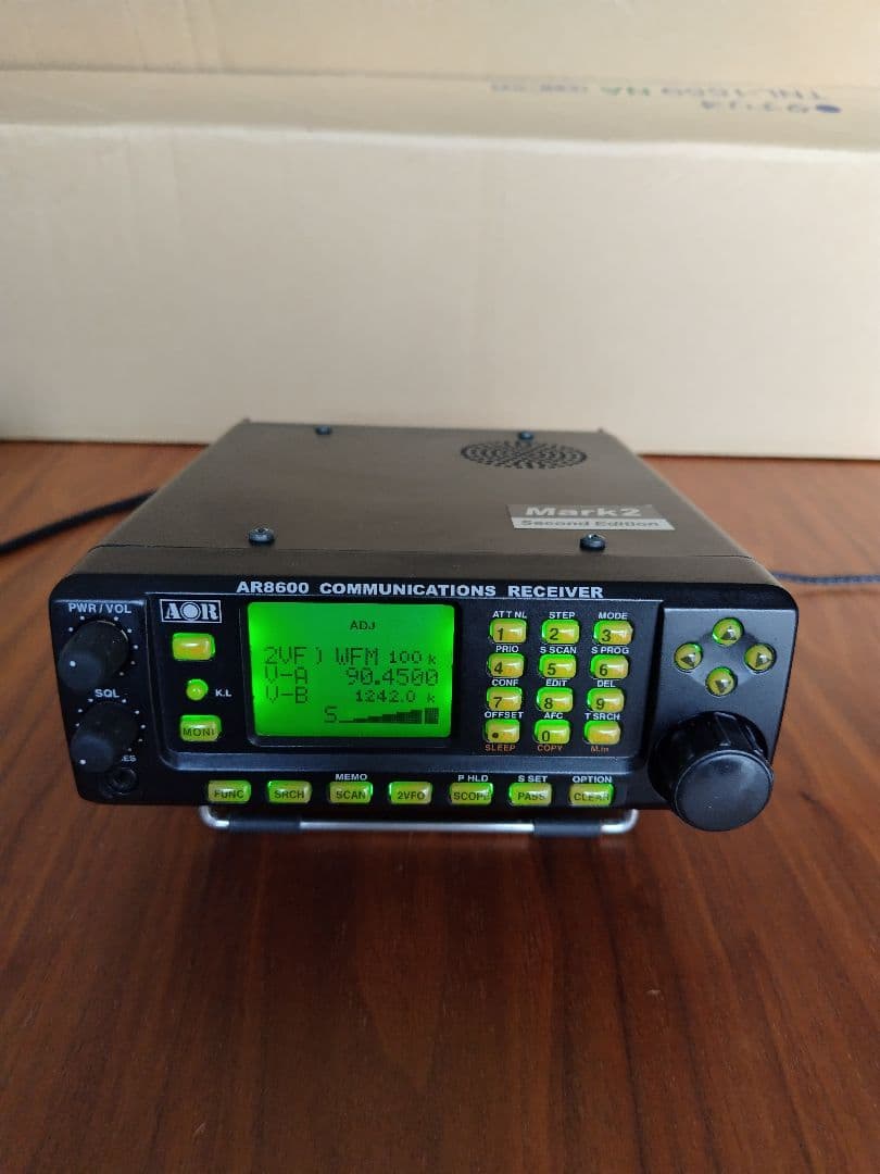 AOR AR8600 Mark2 コミュニケーション受信機 (中古品)