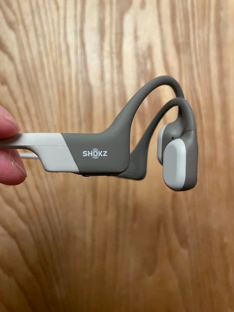 SHOKZ OPENRUN 骨伝導イヤホン グレー