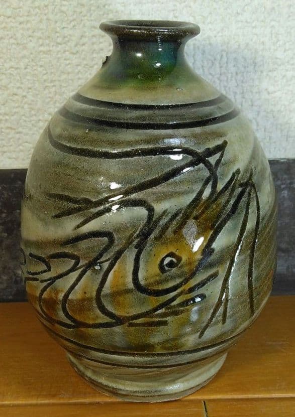 人間国宝 金城次郎 徳利 栞 共箱 美品 壺屋焼 壷屋焼 海老魚紋徳利 やちむん