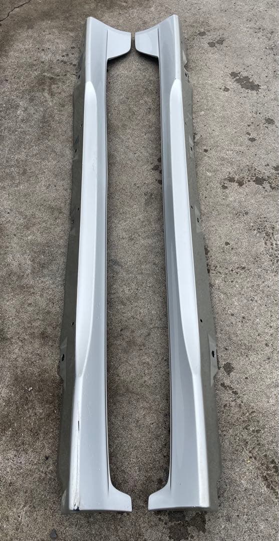 アルテッツァ左右セット　純正サイドステップ