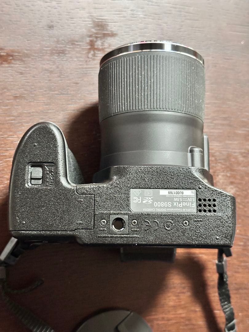FUJIFILM FINEPIX S9800 本体