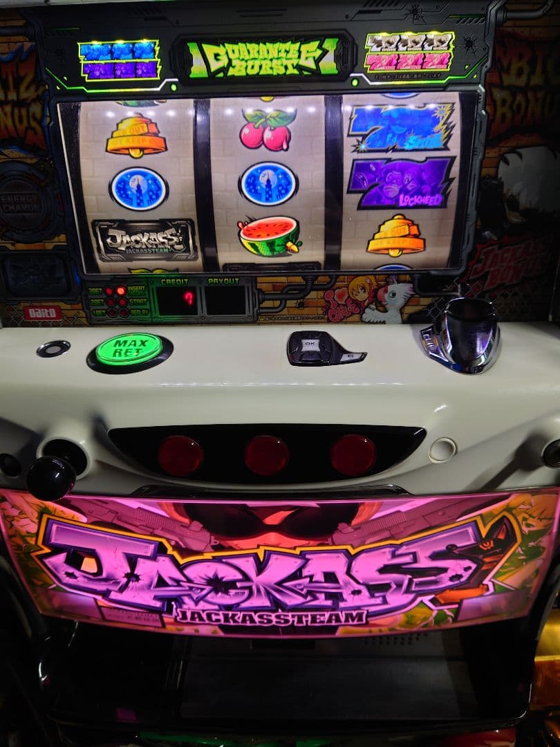 パチスロ　実機　ジャッカスチーム