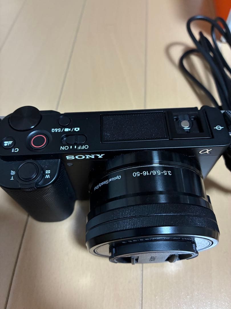 【極美品】SONY ZV-E10L パワーズームレンズ、シャッター回数282回