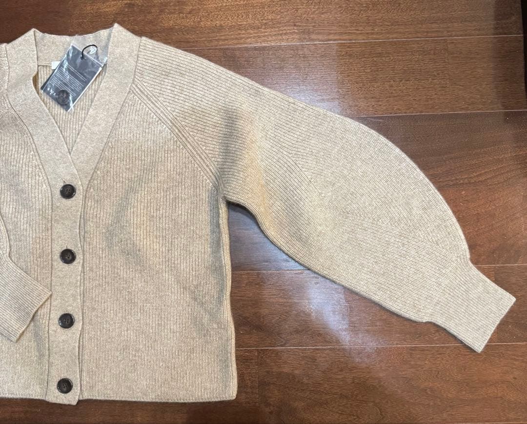 新品タグ付き！　ANAYI ラクーン ウール パフスリーブカーディガン